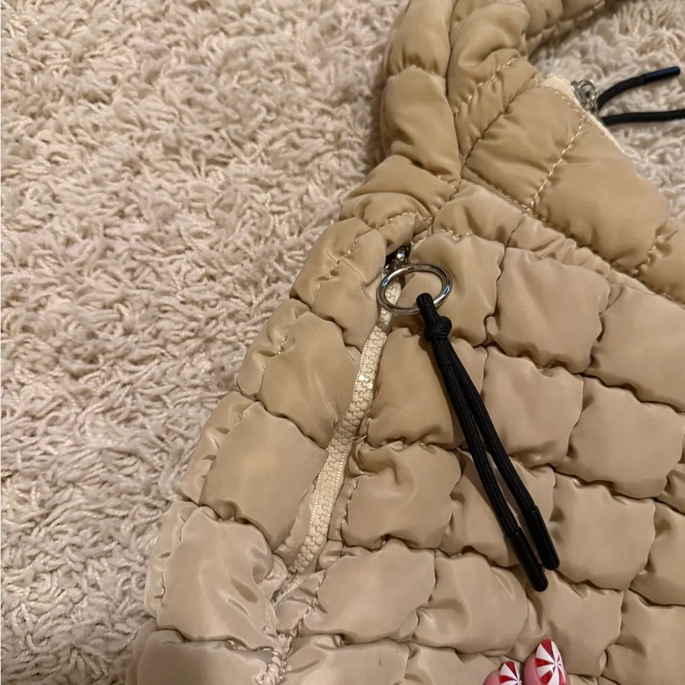 Free People Movement Cream Quilted Women's Bag - Picture 8 of 8